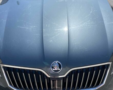Сірий Шкода Суперб, об'ємом двигуна 2 л та пробігом 270 тис. км за 20000 $, фото 4 на Automoto.ua
