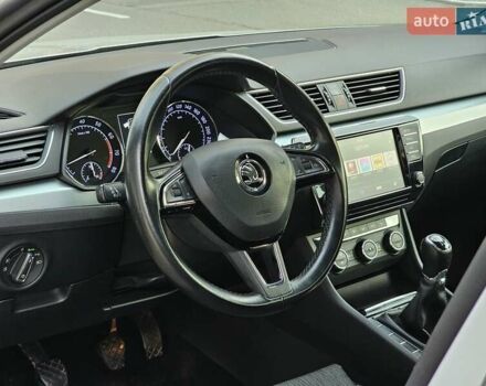 Сірий Шкода Суперб, об'ємом двигуна 1.8 л та пробігом 119 тис. км за 15999 $, фото 38 на Automoto.ua