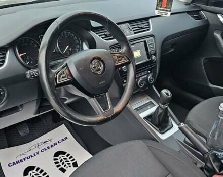 Серый Шкода Суперб, объемом двигателя 1.6 л и пробегом 255 тыс. км за 11400 $, фото 7 на Automoto.ua