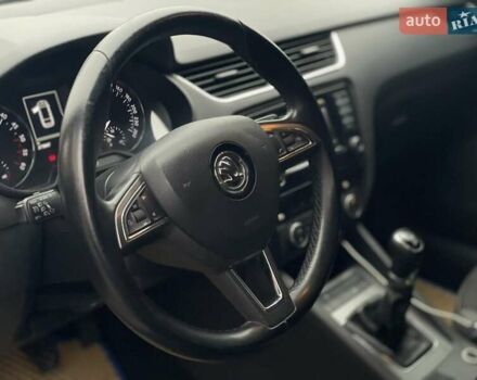 Серый Шкода Суперб, объемом двигателя 1.6 л и пробегом 273 тыс. км за 10900 $, фото 12 на Automoto.ua