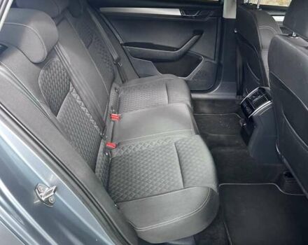 Серый Шкода Суперб, объемом двигателя 1.6 л и пробегом 230 тыс. км за 15000 $, фото 11 на Automoto.ua