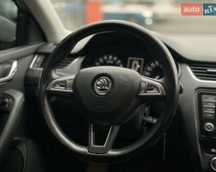 Серый Шкода Суперб, объемом двигателя 1.6 л и пробегом 273 тыс. км за 10900 $, фото 13 на Automoto.ua