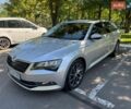 Серый Шкода Суперб, объемом двигателя 1.6 л и пробегом 257 тыс. км за 13500 $, фото 1 на Automoto.ua