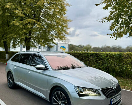 Шкода Суперб 2016 у Житомирі на Automoto.ua Сірий Шкода Суперб, об'ємом двигуна 2 л та пробігом 270 тис. км за 18000 $, фото 8 на Automoto.ua