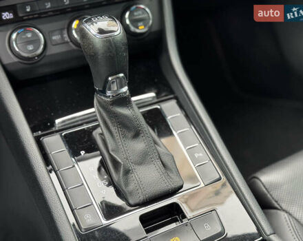 Серый Шкода Суперб, объемом двигателя 2 л и пробегом 239 тыс. км за 18500 $, фото 23 на Automoto.ua