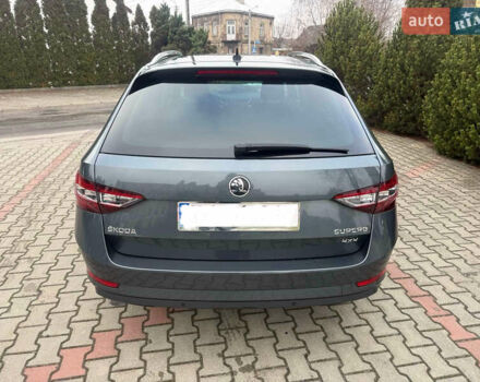 Серый Шкода Суперб, объемом двигателя 2 л и пробегом 193 тыс. км за 19000 $, фото 5 на Automoto.ua