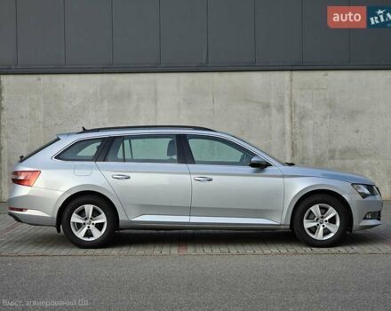 Сірий Шкода Суперб, об'ємом двигуна 1.8 л та пробігом 119 тис. км за 15999 $, фото 5 на Automoto.ua