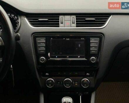 Серый Шкода Суперб, объемом двигателя 1.6 л и пробегом 273 тыс. км за 10900 $, фото 15 на Automoto.ua