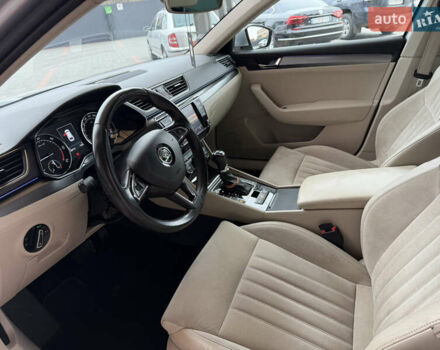 Сірий Шкода Суперб, об'ємом двигуна 1.97 л та пробігом 261 тис. км за 17999 $, фото 31 на Automoto.ua