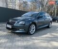 Сірий Шкода Суперб, об'ємом двигуна 2 л та пробігом 248 тис. км за 17400 $, фото 1 на Automoto.ua