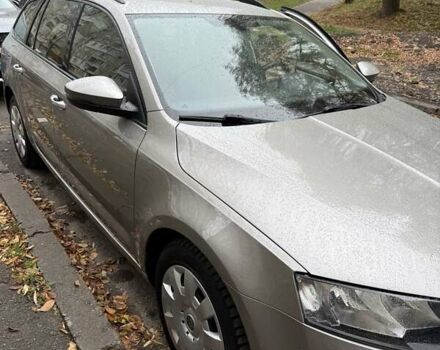 Серый Шкода Суперб, объемом двигателя 1.97 л и пробегом 253 тыс. км за 11900 $, фото 4 на Automoto.ua