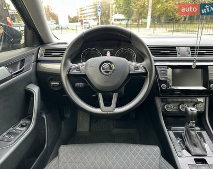 Серый Шкода Суперб, объемом двигателя 1.97 л и пробегом 375 тыс. км за 14499 $, фото 33 на Automoto.ua