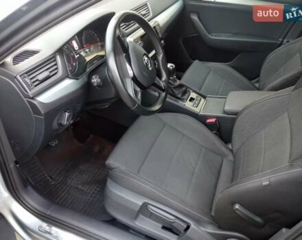 Серый Шкода Суперб, объемом двигателя 1.97 л и пробегом 288 тыс. км за 13000 $, фото 8 на Automoto.ua