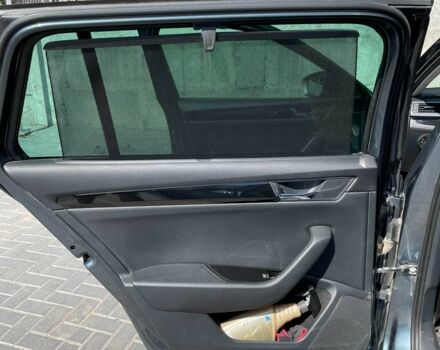 Сірий Шкода Суперб, об'ємом двигуна 2 л та пробігом 270 тис. км за 20000 $, фото 22 на Automoto.ua