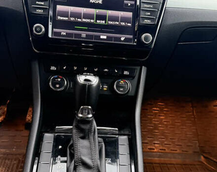 Серый Шкода Суперб, объемом двигателя 2 л и пробегом 270 тыс. км за 13800 $, фото 14 на Automoto.ua