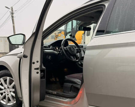 Серый Шкода Суперб, объемом двигателя 2 л и пробегом 270 тыс. км за 13800 $, фото 16 на Automoto.ua