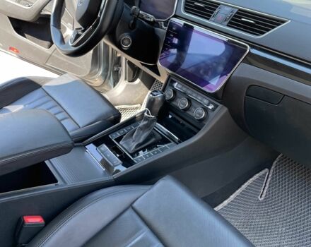 Сірий Шкода Суперб, об'ємом двигуна 2 л та пробігом 270 тис. км за 20000 $, фото 19 на Automoto.ua