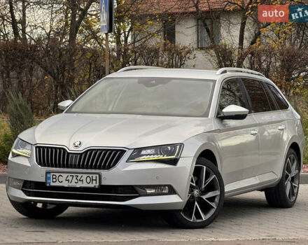 Шкода Суперб 2016 в Дрогобыче на Automoto.ua Серый Шкода Суперб, объемом двигателя 1.98 л и пробегом 250 тыс. км за 17150 $, фото 13 на Automoto.ua