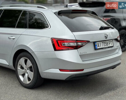 Серый Шкода Суперб, объемом двигателя 2 л и пробегом 239 тыс. км за 18500 $, фото 15 на Automoto.ua