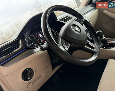 Сірий Шкода Суперб, об'ємом двигуна 1.97 л та пробігом 261 тис. км за 17999 $, фото 32 на Automoto.ua