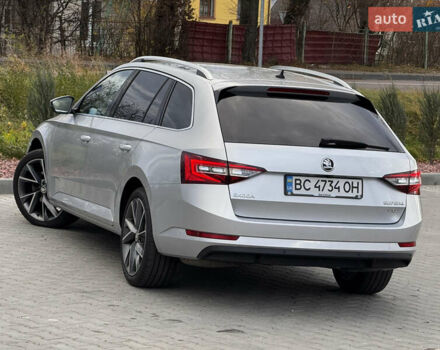 Шкода Суперб 2016 в Дрогобыче на Automoto.ua Серый Шкода Суперб, объемом двигателя 1.98 л и пробегом 250 тыс. км за 17150 $, фото 22 на Automoto.ua