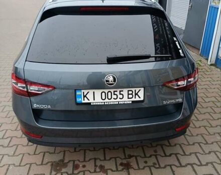 Серый Шкода Суперб, объемом двигателя 1.97 л и пробегом 300 тыс. км за 18000 $, фото 6 на Automoto.ua