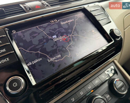 Сірий Шкода Суперб, об'ємом двигуна 1.97 л та пробігом 261 тис. км за 17999 $, фото 54 на Automoto.ua