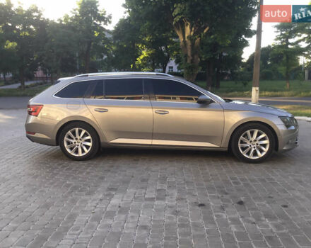 Серый Шкода Суперб, объемом двигателя 1.6 л и пробегом 214 тыс. км за 16900 $, фото 2 на Automoto.ua