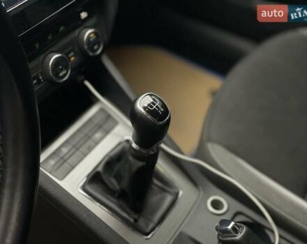 Серый Шкода Суперб, объемом двигателя 1.6 л и пробегом 273 тыс. км за 10900 $, фото 17 на Automoto.ua