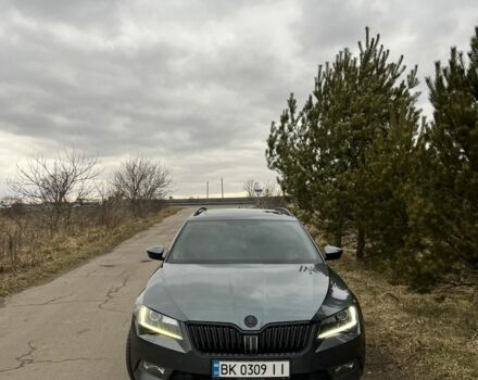 Шкода Суперб 2016 в Ровно на Automoto.ua Серый Шкода Суперб, объемом двигателя 2 л и пробегом 269 тыс. км за 16150 $, фото 2 на Automoto.ua