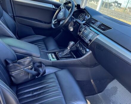 Шкода Суперб 2016 в Ровно на Automoto.ua Серый Шкода Суперб, объемом двигателя 2 л и пробегом 269 тыс. км за 16150 $, фото 5 на Automoto.ua