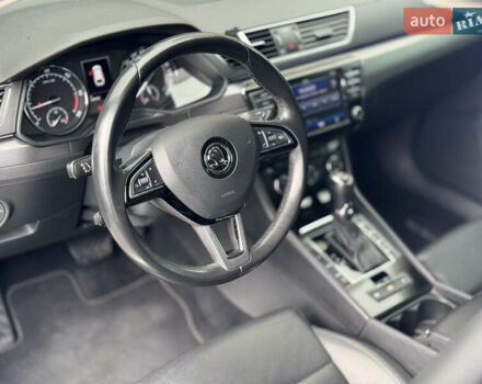 Серый Шкода Суперб, объемом двигателя 2 л и пробегом 239 тыс. км за 18500 $, фото 19 на Automoto.ua