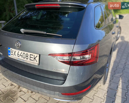 Сірий Шкода Суперб, об'ємом двигуна 1.97 л та пробігом 240 тис. км за 18000 $, фото 51 на Automoto.ua