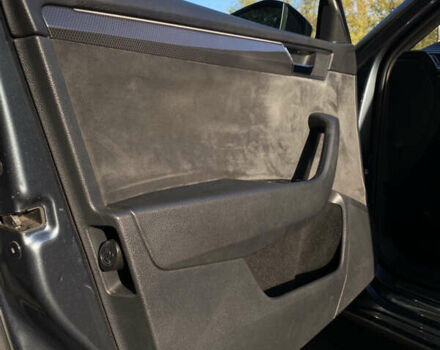 Сірий Шкода Суперб, об'ємом двигуна 1.97 л та пробігом 240 тис. км за 18000 $, фото 39 на Automoto.ua