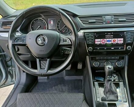 Шкода Суперб 2017 в Измаиле на Automoto.ua Серый Шкода Суперб, объемом двигателя 1.97 л и пробегом 246 тыс. км за 18200 $, фото 6 на Automoto.ua