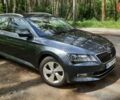 Сірий Шкода Суперб, об'ємом двигуна 1.6 л та пробігом 262 тис. км за 13500 $, фото 1 на Automoto.ua
