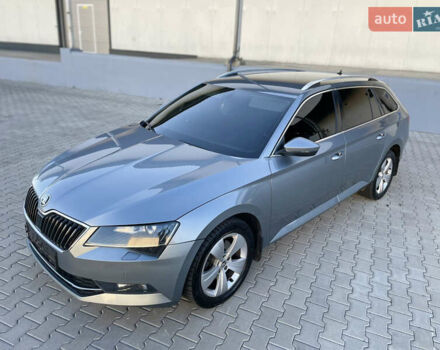Серый Шкода Суперб, объемом двигателя 1.97 л и пробегом 256 тыс. км за 15999 $, фото 2 на Automoto.ua