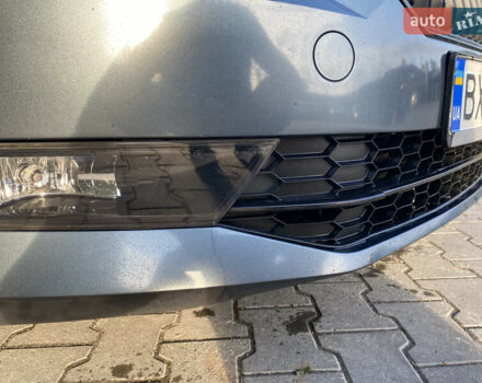 Сірий Шкода Суперб, об'ємом двигуна 1.97 л та пробігом 240 тис. км за 18000 $, фото 5 на Automoto.ua