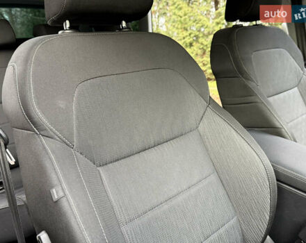 Сірий Шкода Суперб, об'ємом двигуна 2 л та пробігом 217 тис. км за 13950 $, фото 19 на Automoto.ua