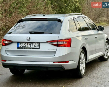 Сірий Шкода Суперб, об'ємом двигуна 2 л та пробігом 217 тис. км за 13950 $, фото 28 на Automoto.ua