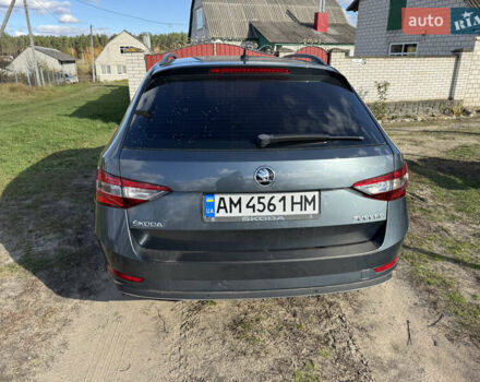 Шкода Суперб 2017 у Житомирі на Automoto.ua Сірий Шкода Суперб, об'ємом двигуна 1.6 л та пробігом 190 тис. км за 16400 $, фото 4 на Automoto.ua