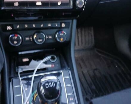 Серый Шкода Суперб, объемом двигателя 1.97 л и пробегом 283 тыс. км за 16000 $, фото 13 на Automoto.ua