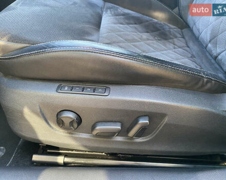 Сірий Шкода Суперб, об'ємом двигуна 1.97 л та пробігом 240 тис. км за 18000 $, фото 35 на Automoto.ua