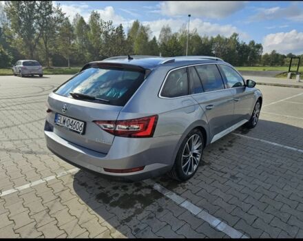 Серый Шкода Суперб, объемом двигателя 2 л и пробегом 191 тыс. км за 9000 $, фото 1 на Automoto.ua