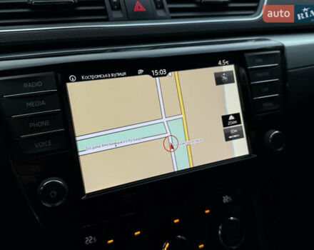 Сірий Шкода Суперб, об'ємом двигуна 2 л та пробігом 217 тис. км за 13950 $, фото 16 на Automoto.ua