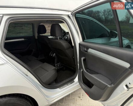 Серый Шкода Суперб, объемом двигателя 1.97 л и пробегом 361 тыс. км за 14600 $, фото 15 на Automoto.ua