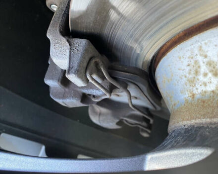 Сірий Шкода Суперб, об'ємом двигуна 1.97 л та пробігом 240 тис. км за 18000 $, фото 16 на Automoto.ua