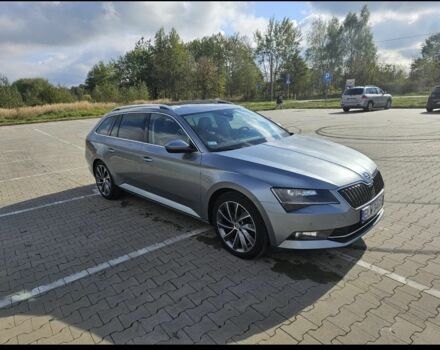 Серый Шкода Суперб, объемом двигателя 2 л и пробегом 191 тыс. км за 9000 $, фото 3 на Automoto.ua