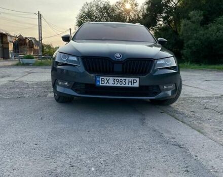 Сірий Шкода Суперб, об'ємом двигуна 2 л та пробігом 360 тис. км за 15500 $, фото 6 на Automoto.ua