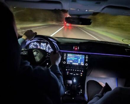 Сірий Шкода Суперб, об'ємом двигуна 1.97 л та пробігом 314 тис. км за 20500 $, фото 13 на Automoto.ua